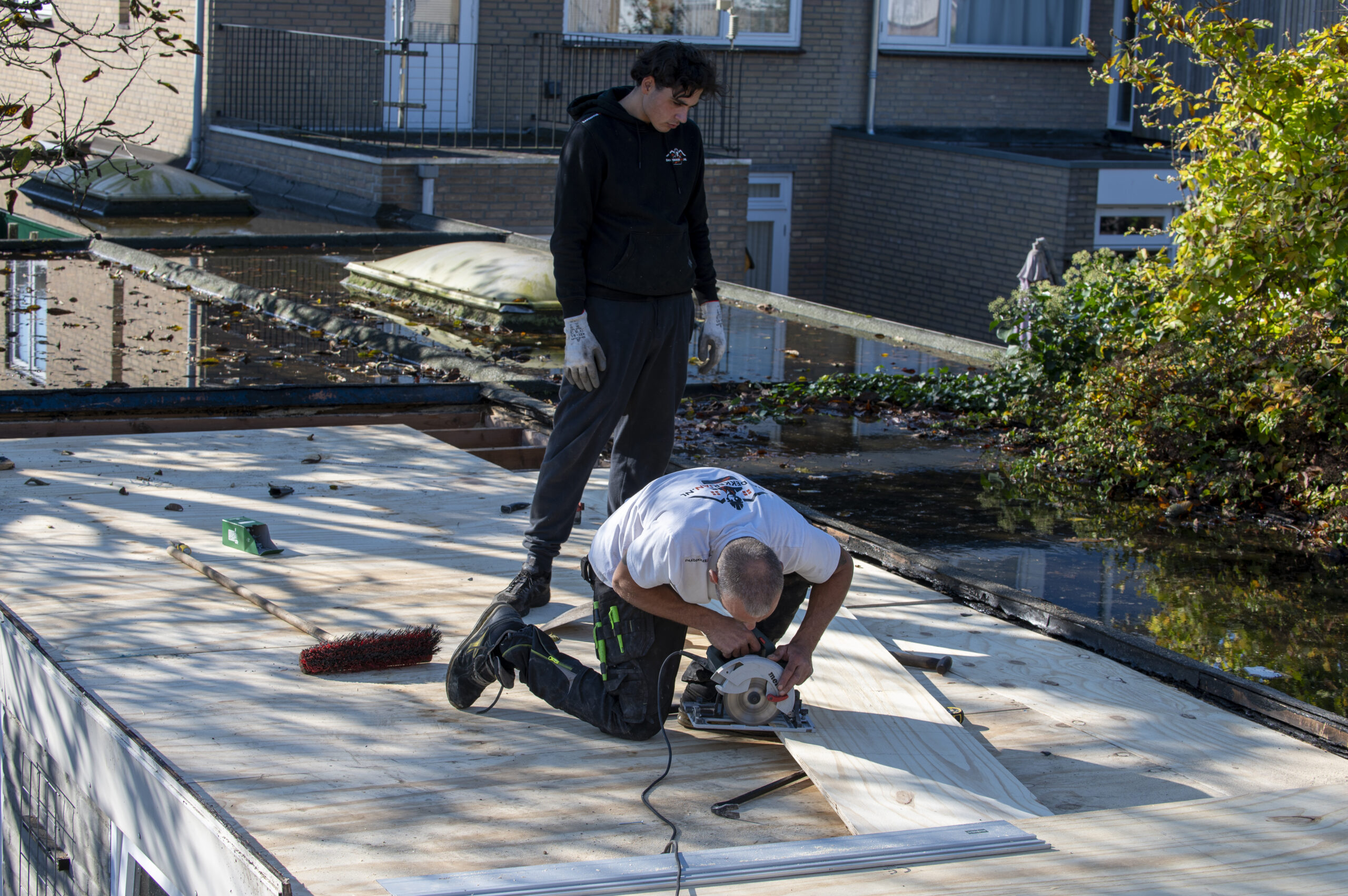 Voordelen en nadelen van een plat dak